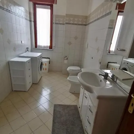 Guest house White Le Castella