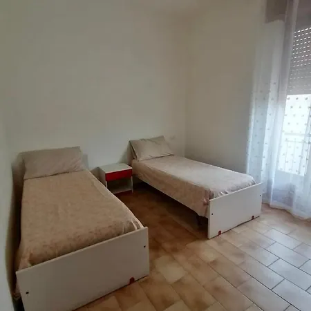 Guest house White Le Castella *