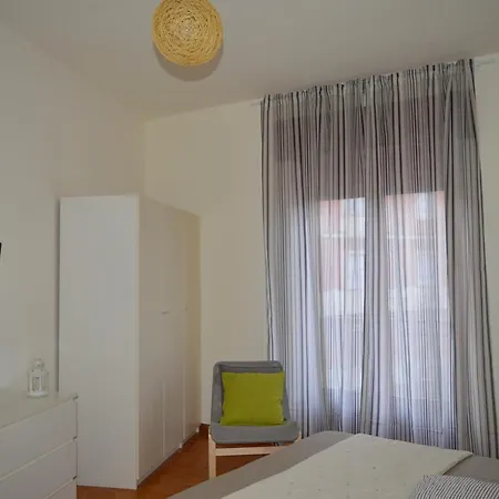 Guest house White Le Castella