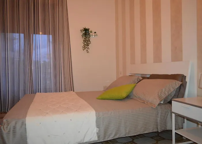 White Le Castella (Calabria)