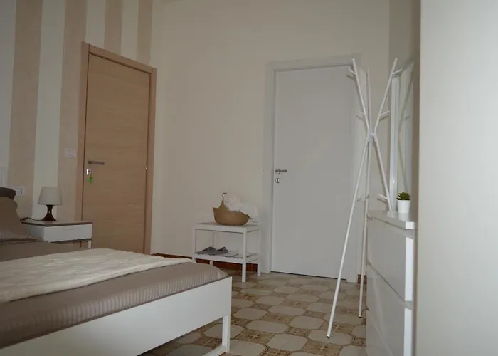 White 4* Le Castella (Calabria)